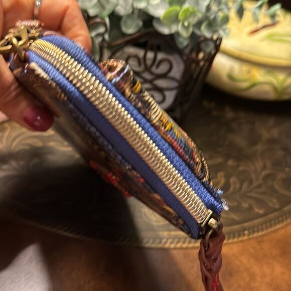 Sakroots Blue Patterned Women's Crossbody Bag - Picture 2 of 10